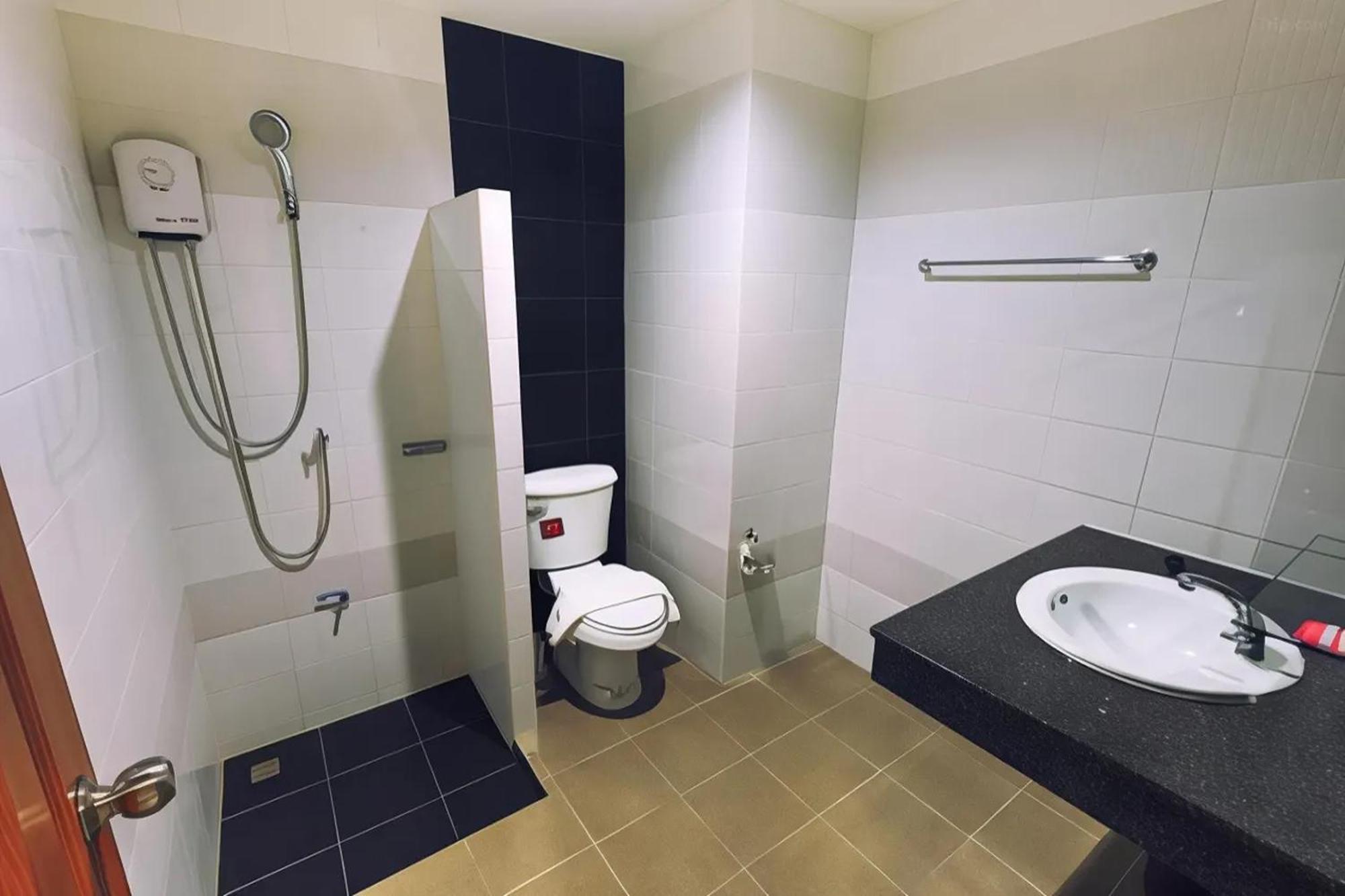 Jj Residence Phuket Town Экстерьер фото
