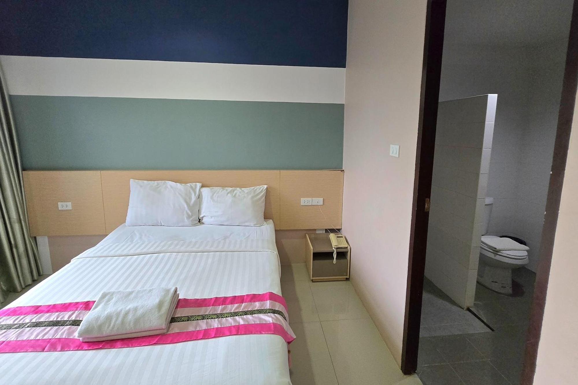 Jj Residence Phuket Town Экстерьер фото